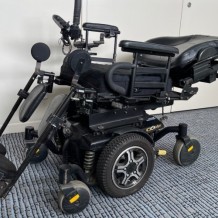 2700_wheelchair_1_002_thb