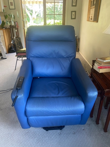 Recliner Chair with Remote