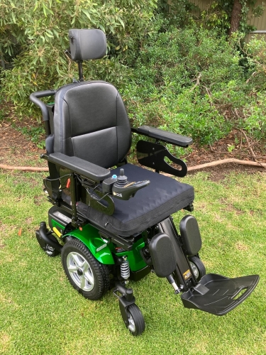 Velocity Power Chair P325-R only 7 months old